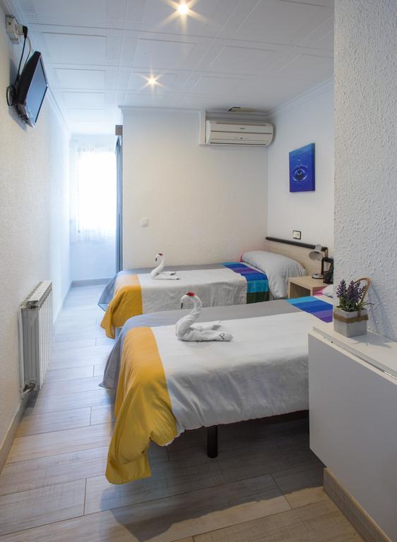 Hostal Pardo ميامي بلاتجا المظهر الخارجي الصورة