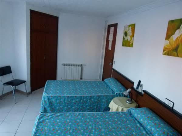 Hostal Pardo ميامي بلاتجا المظهر الخارجي الصورة